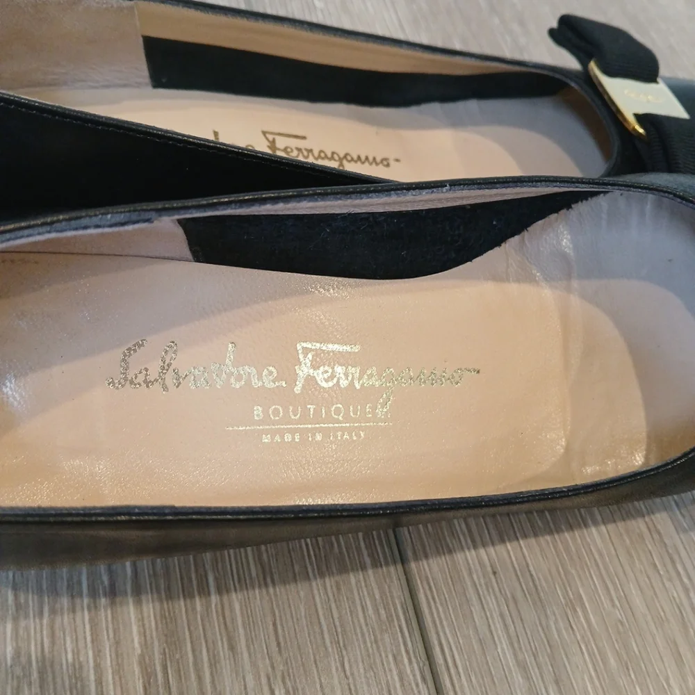 SALVATORE Ferragamo Flats Boutique Vera Pump Black Size 8 Narrow - Picture 12 of 14